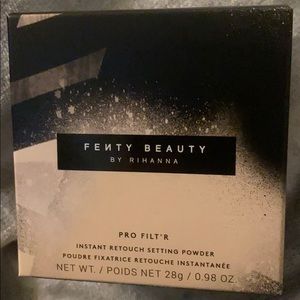 Fenty beauty setting powder